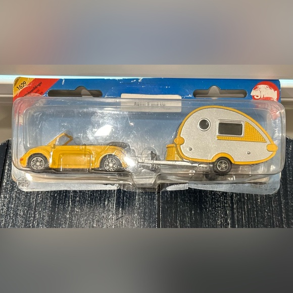 Siku Volkswagen Bug & Camper - Picture 2 of 6